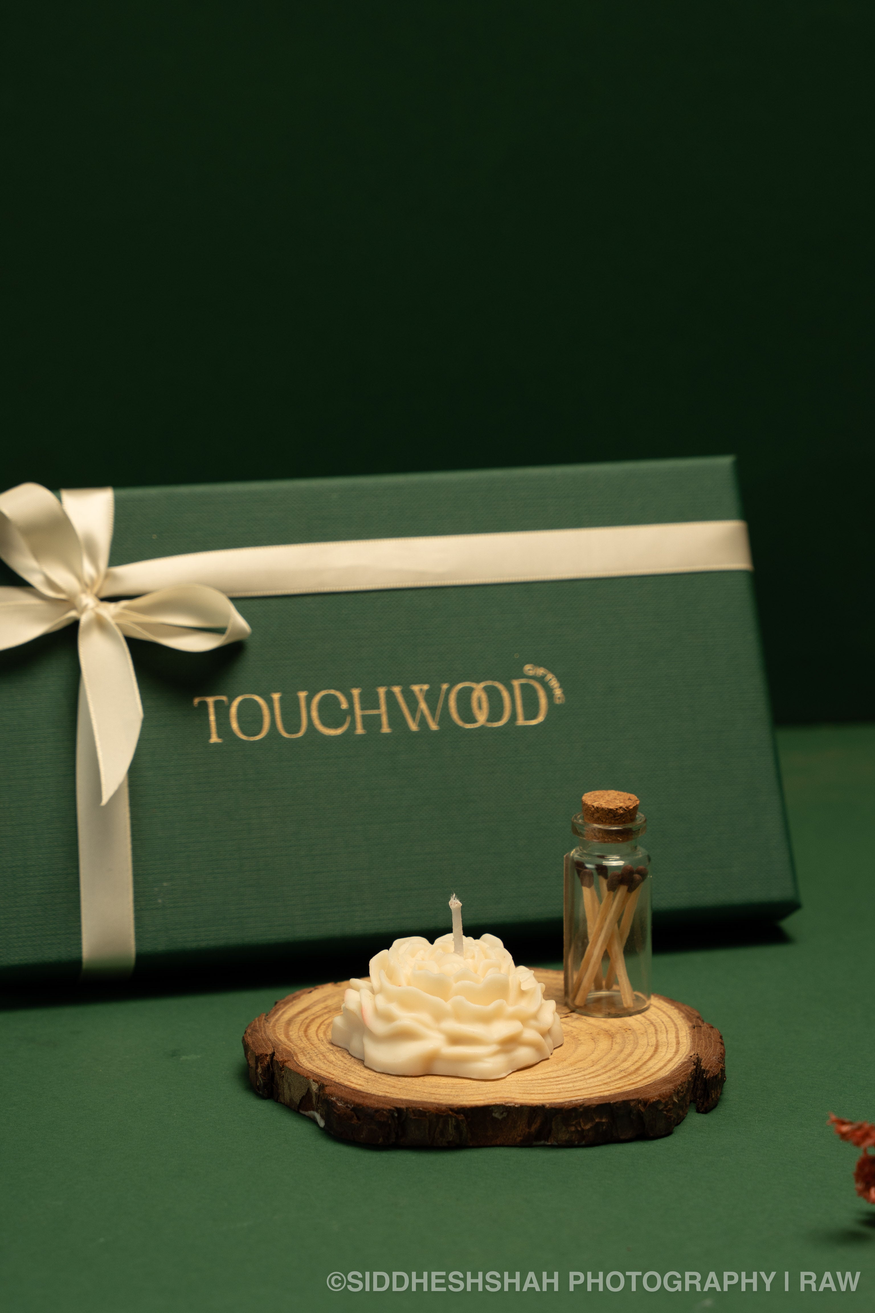 Peoni Scented Candle Small