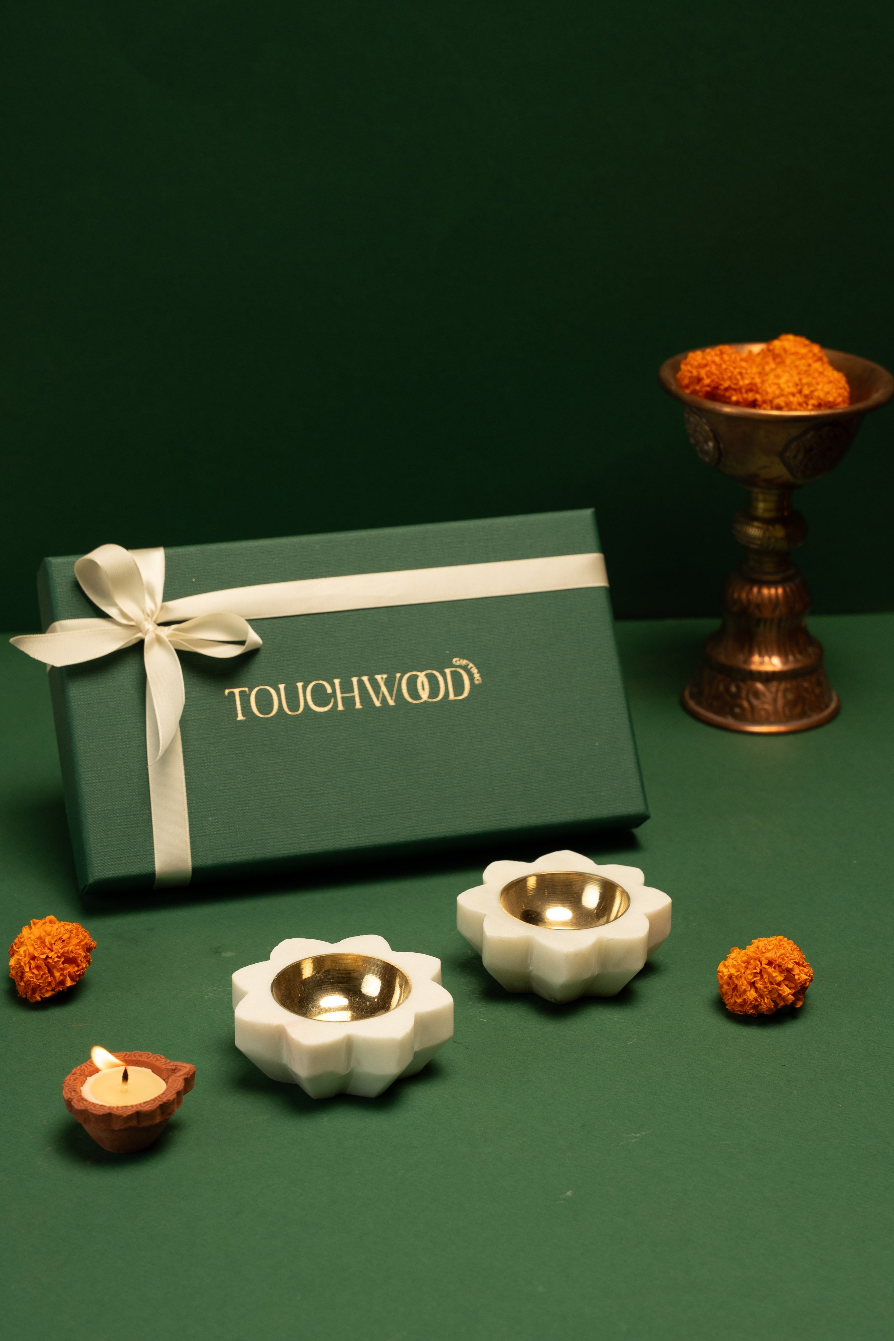 Utsav - Soft Florence Marble Diya