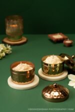 Golden Bloom Candle - Image 3